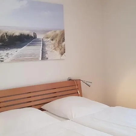 4 Im Haus Am Mit Wintergarten Und Terrasse Seedorf (Rugen)