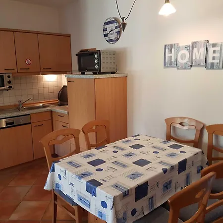 Appartement 4 Im Haus Am Mit Wintergarten Und Terrasse