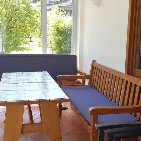 4 Im Haus Am Mit Wintergarten Und Terrasse Appartement *