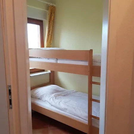 4 Im Haus Am Mit Wintergarten Und Terrasse Appartement Seedorf (Rugen)