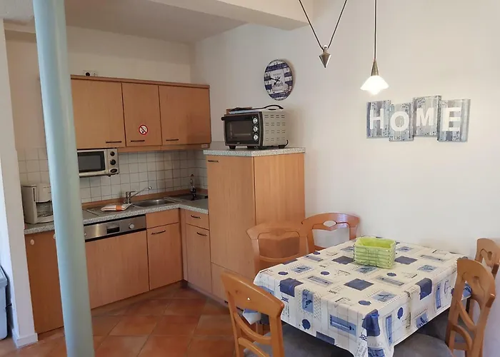 4 Im Haus Am Mit Wintergarten Und Terrasse